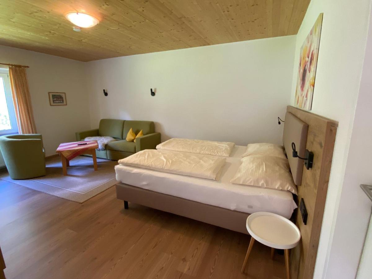 Haus Waldheim Und Dependance Apartman Scharnitz Kültér fotó