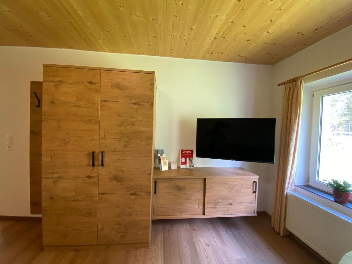 Haus Waldheim Und Dependance Apartman Scharnitz Kültér fotó